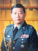 第十七任校長 江中柱少將.jpg