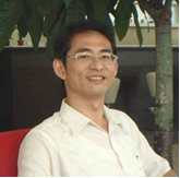 助理教授胡俊宏照片