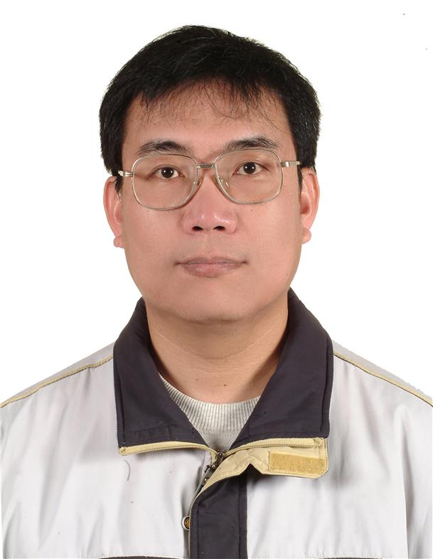 李新民